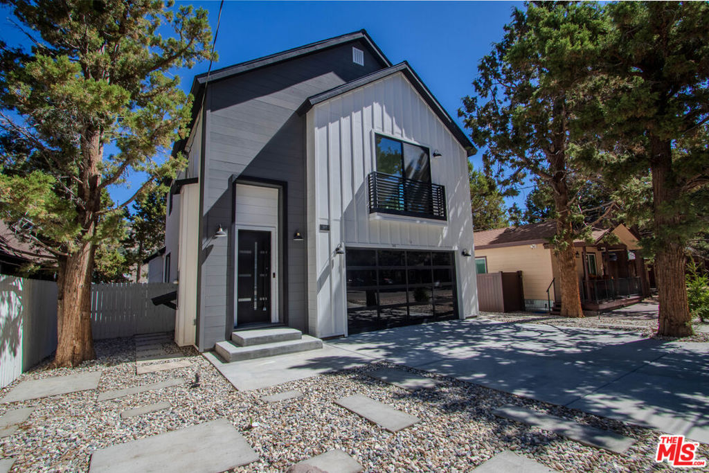 305 E Angeles Boulevard, Big Bear City, CA 92314 — photo 1