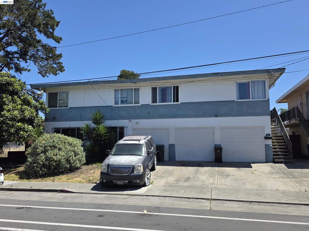 9826 Bancroft Ave, Oakland, CA 94603-2814 — photo 1