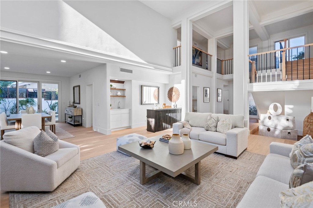 25 Rue Grand Ducal, Newport Beach, CA 92660 — photo 1