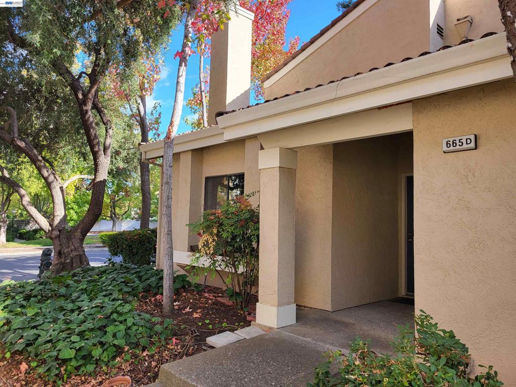665 Palomino Dr D, Pleasanton, CA 94566-6813 — photo 1