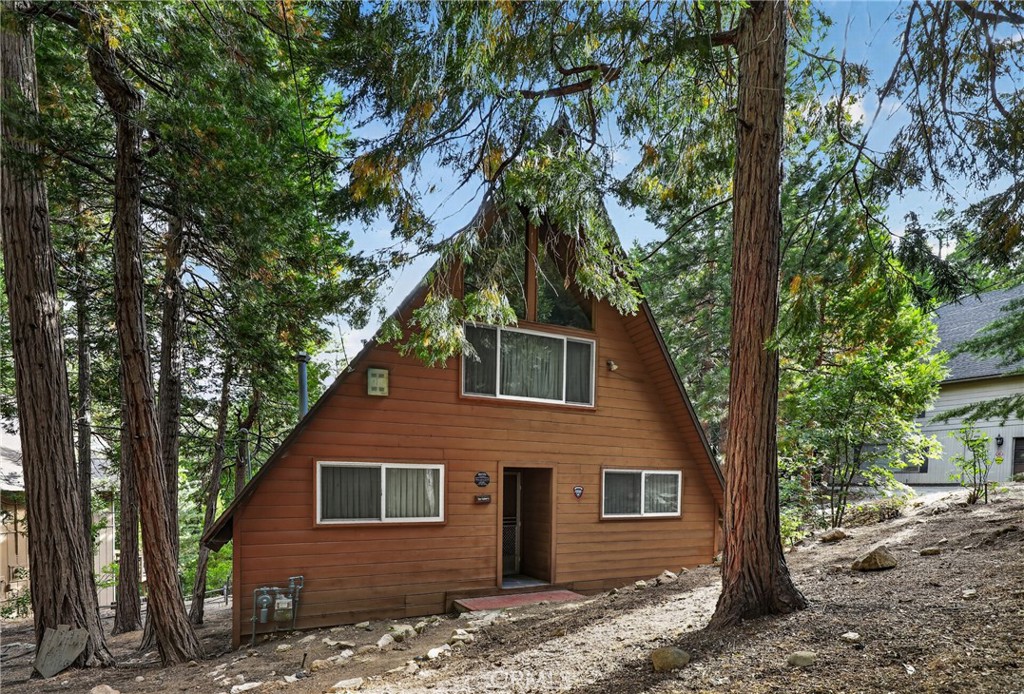 815 Zurich Drive, Lake Arrowhead, CA 92352 — photo 1