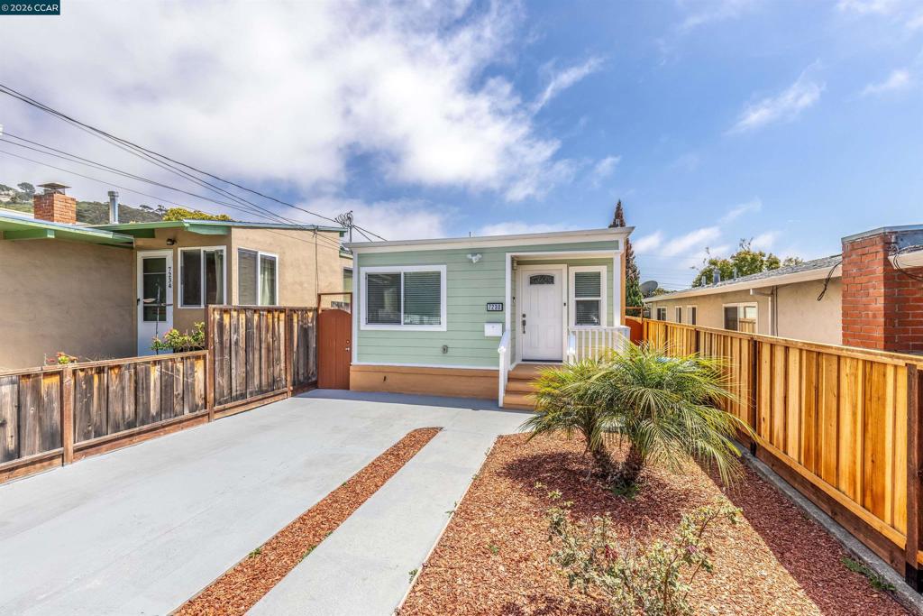 7230 Blake St, El Cerrito, CA 94530 — photo 1