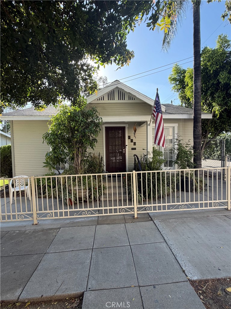317 N Palm, Ontario, CA 91762 — photo 1