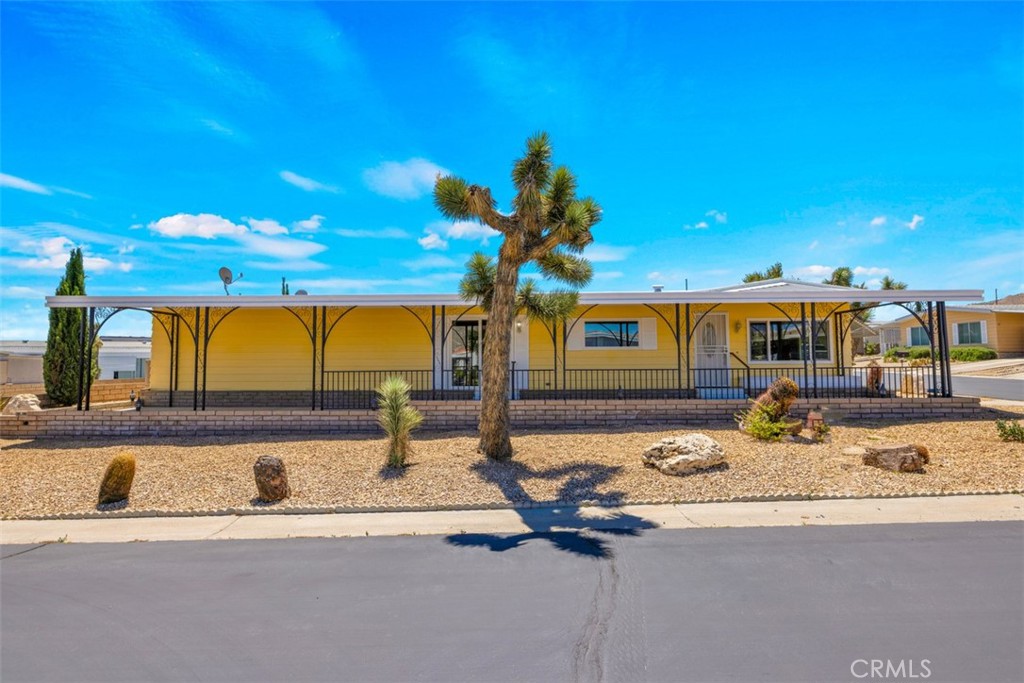 7501 Palm Avenue 88, Yucca Valley, CA 92284 — photo 1