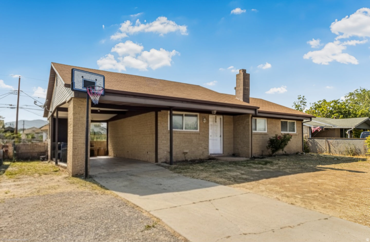 5334 S 5200 W, Kearns, UT 84118 — photo 1
