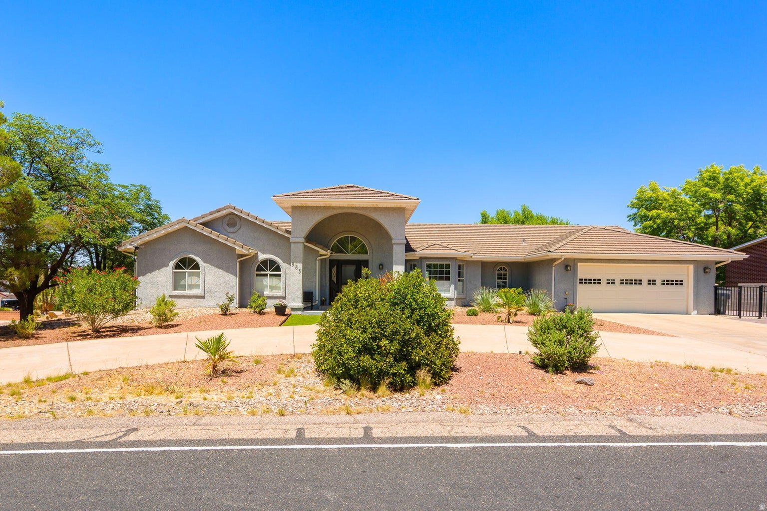 985 E FORT PIERCE DR, St. George, UT 84790 — photo 1