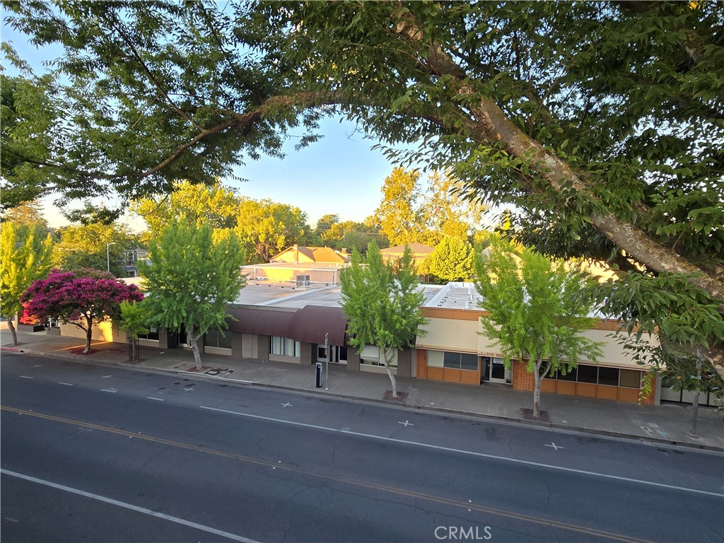 350 Salem Street, Chico, CA 95928 — photo 1