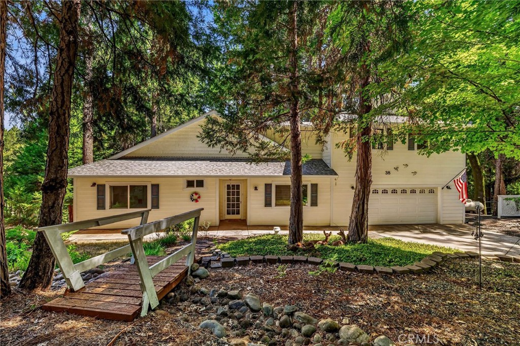 38 Mallard Court, Magalia, CA 95954 — photo 1