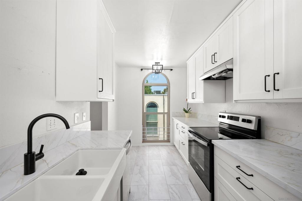 4851 Collwood Blvd B, San Diego, CA 92115 — photo 1