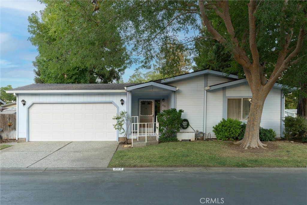 2050 Springfield Drive 202, Chico, CA 95928 — photo 1