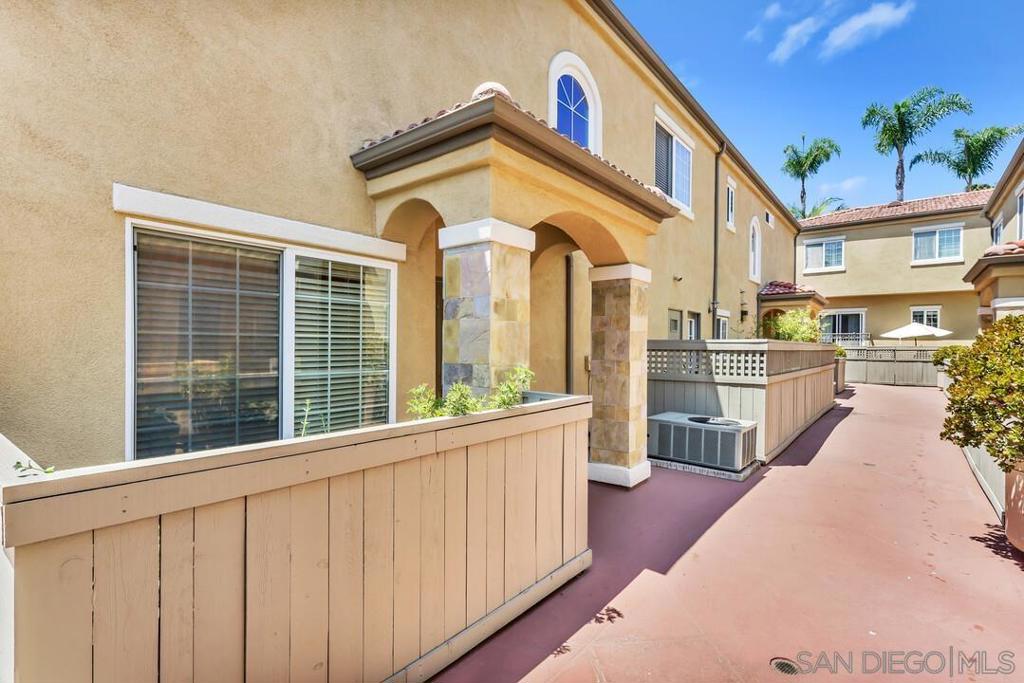 2761 A St 403, San Diego, CA 92102 — photo 1