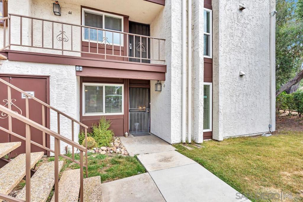6878 Navajo Rd Unit 43, San Diego, CA 92119 — photo 1