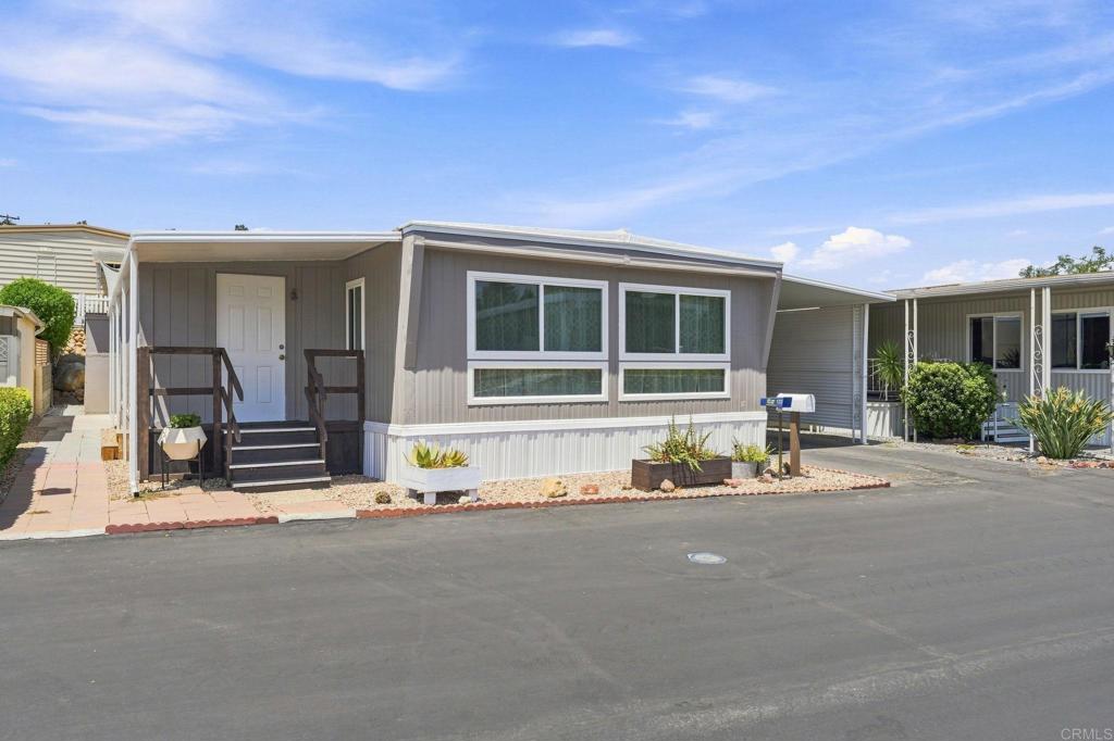 28890 Lilac Road Spc 172, Valley Center, CA 92082 — photo 1