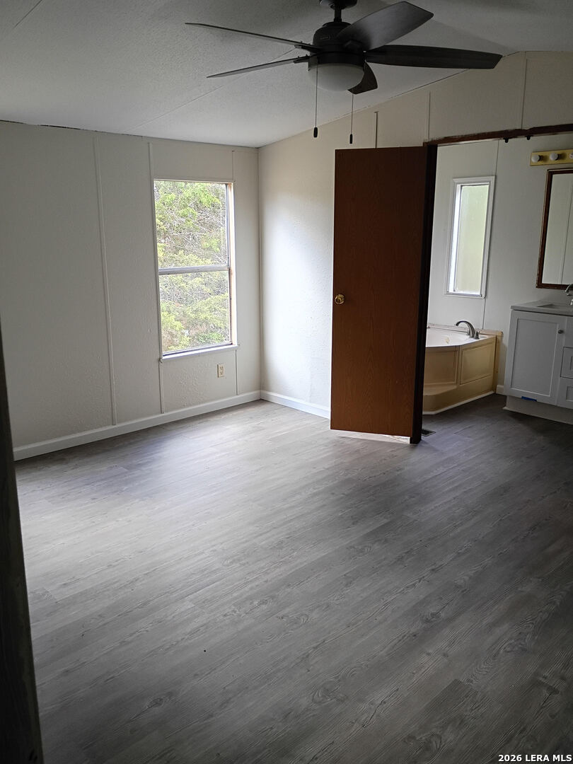 865 QAPPUELLA DR, , 78133 — photo 1