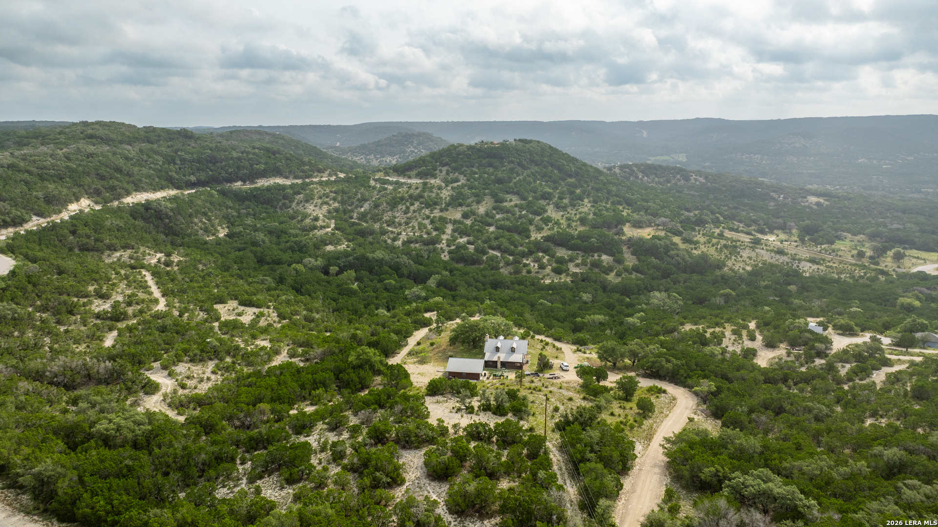 900 Lehmann Dr, Center Point, TX 78010 — photo 1