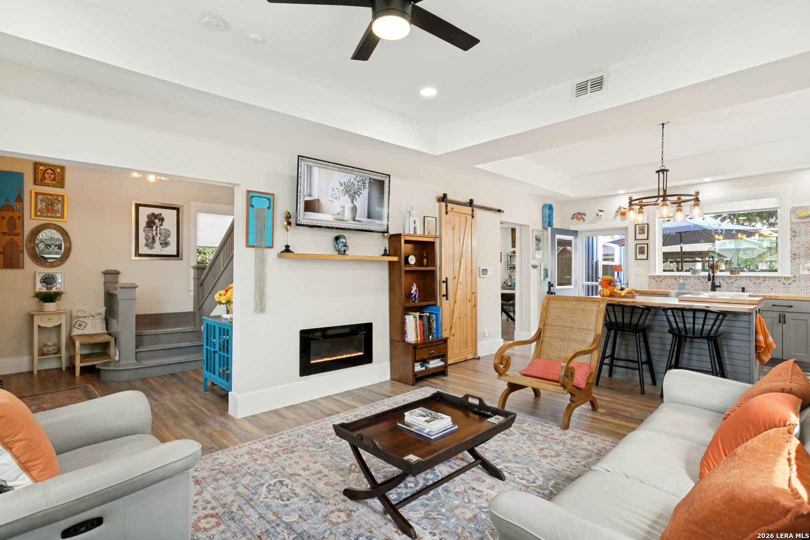 523 W HIGHLAND BLVD, San Antonio, TX 78210 — photo 1