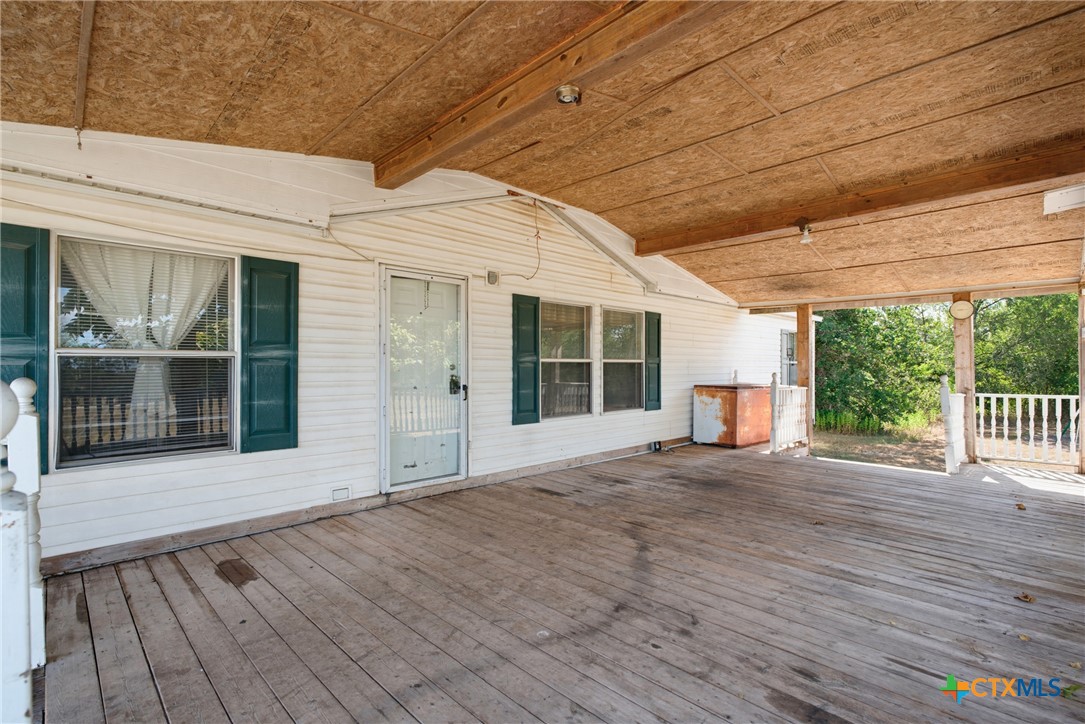 114 Pleasant Grove, Elgin, TX 78621 — photo 1