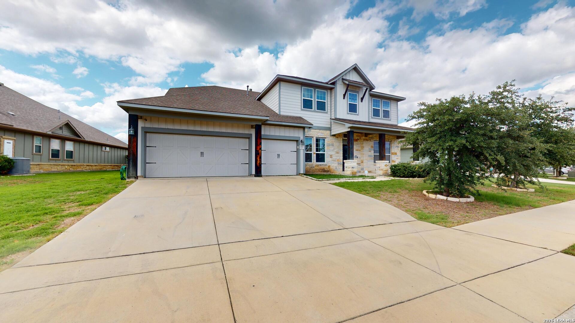 11907 HOLLERING PASS, Schertz, TX 78154 — photo 1