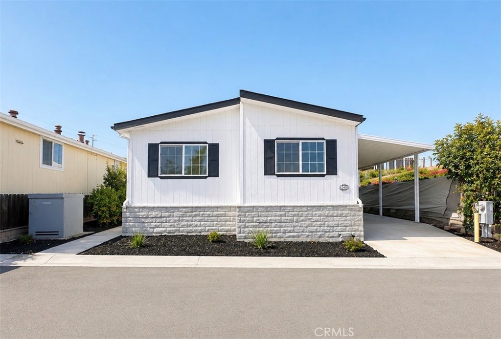 1638 Calavo Road 63, Fallbrook, CA 92028 — photo 1