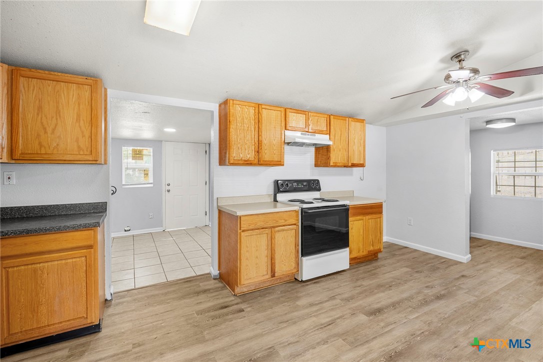 810 Evergreen, Killeen, TX 76541 — photo 1