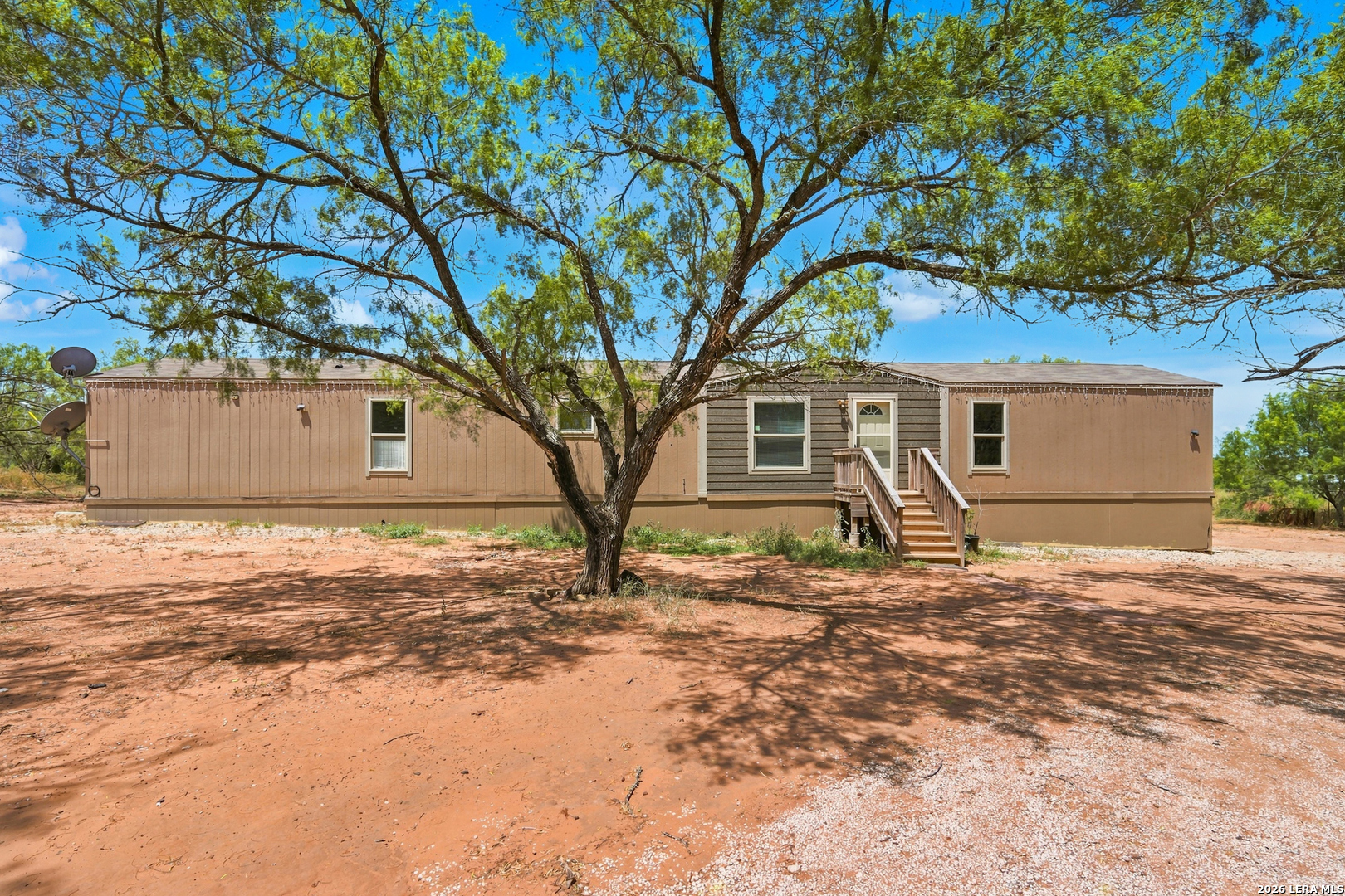 138 County Road 2666, ,  78016 — photo 1