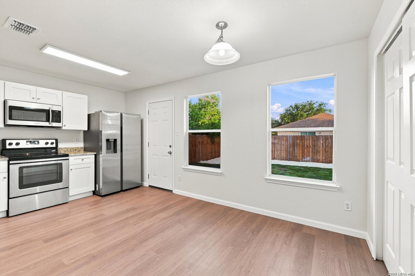 6814 FREEDOM RDG, ,  78242 — photo 1