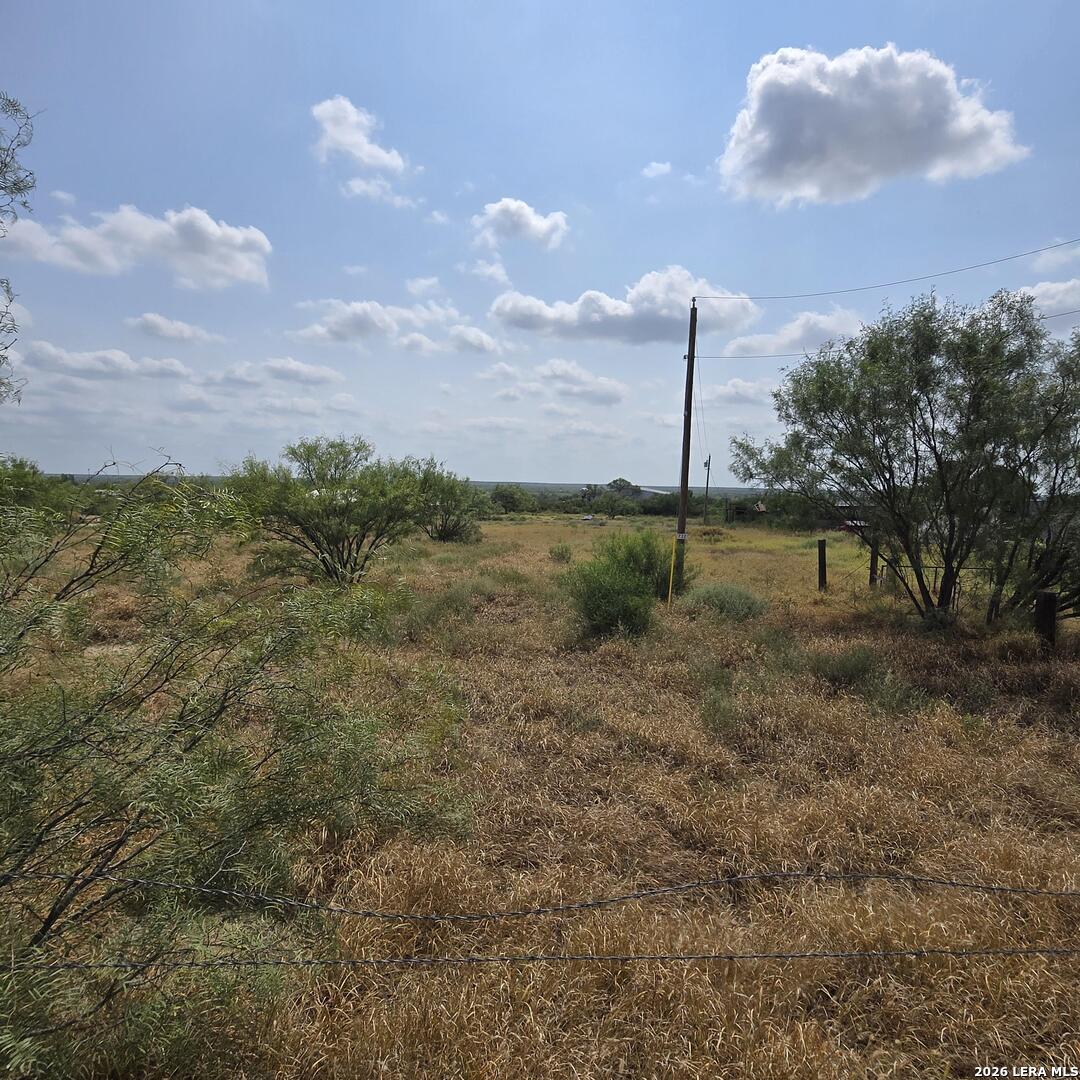 736 Chula Vista Rd., Eagle Pass, TX 78852 — photo 1