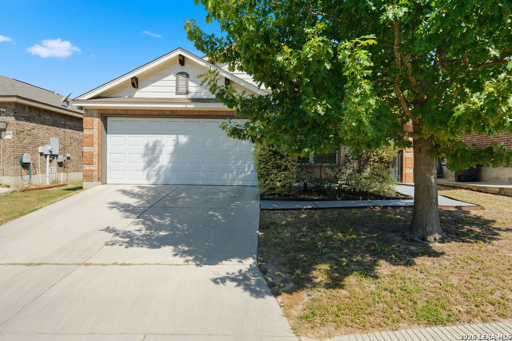 5423 Eternal, San Antonio, TX 78247 — photo 1