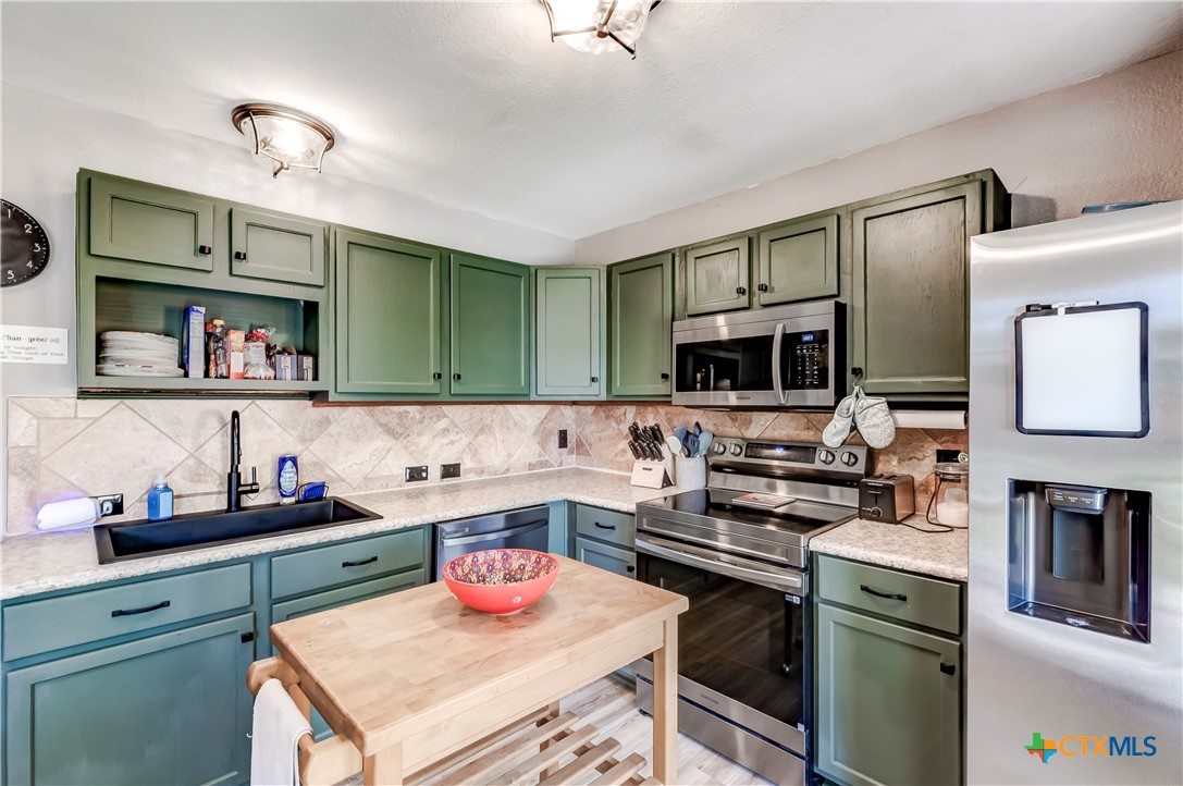 3201 John Porter, Killeen, TX 76543 — photo 1
