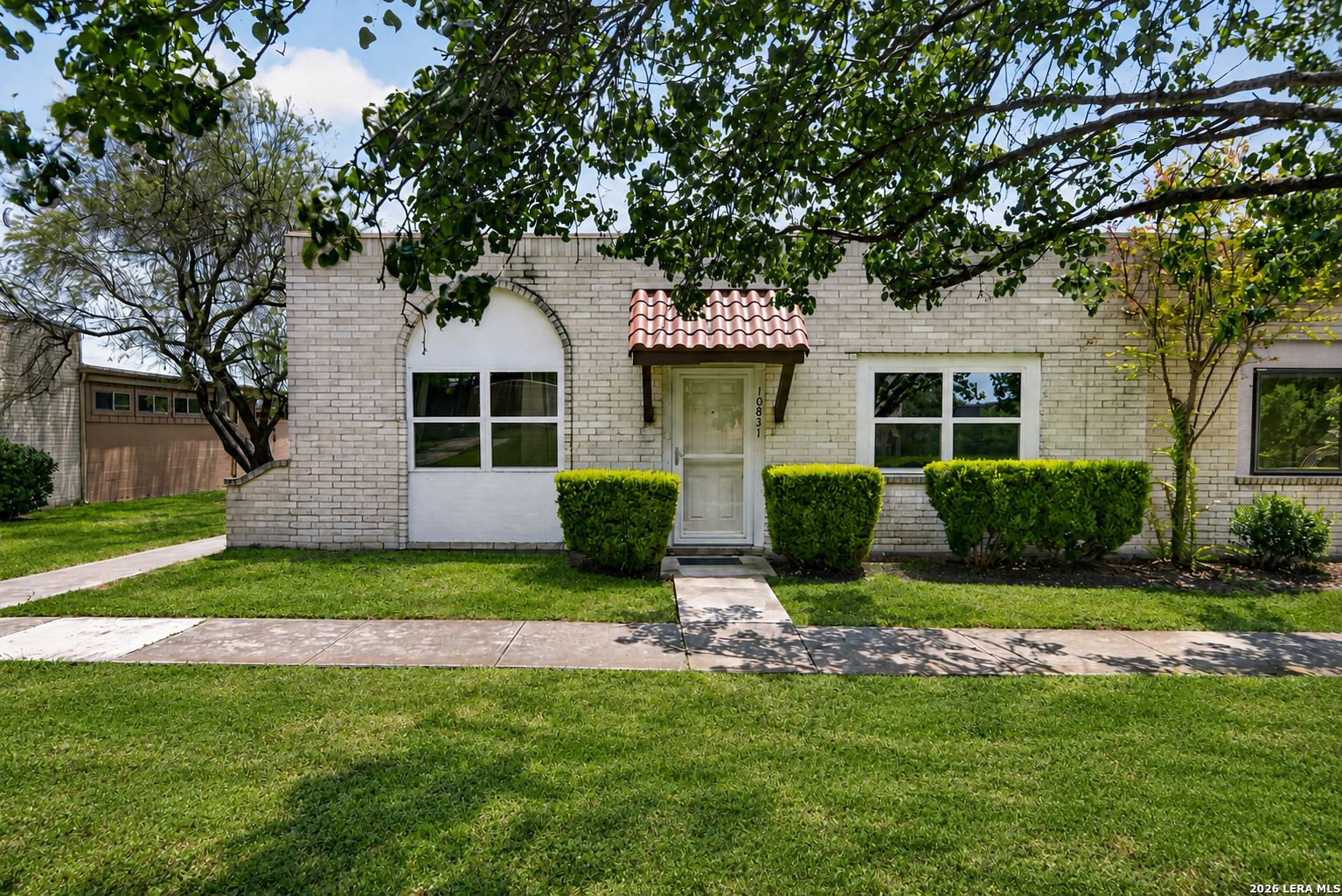 10831 Crown Vw, San Antonio, TX 78239 — photo 1