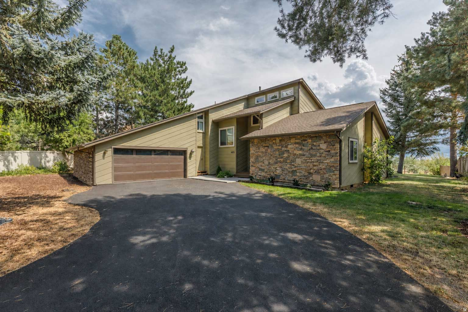 4573 E FULLER DR, Eden, UT 84310 — photo 1
