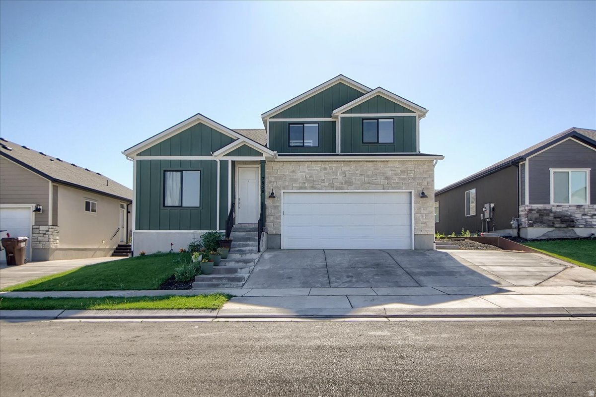 7958 N BRISTLECONE RD, Eagle Mountain, UT 84005 — photo 1