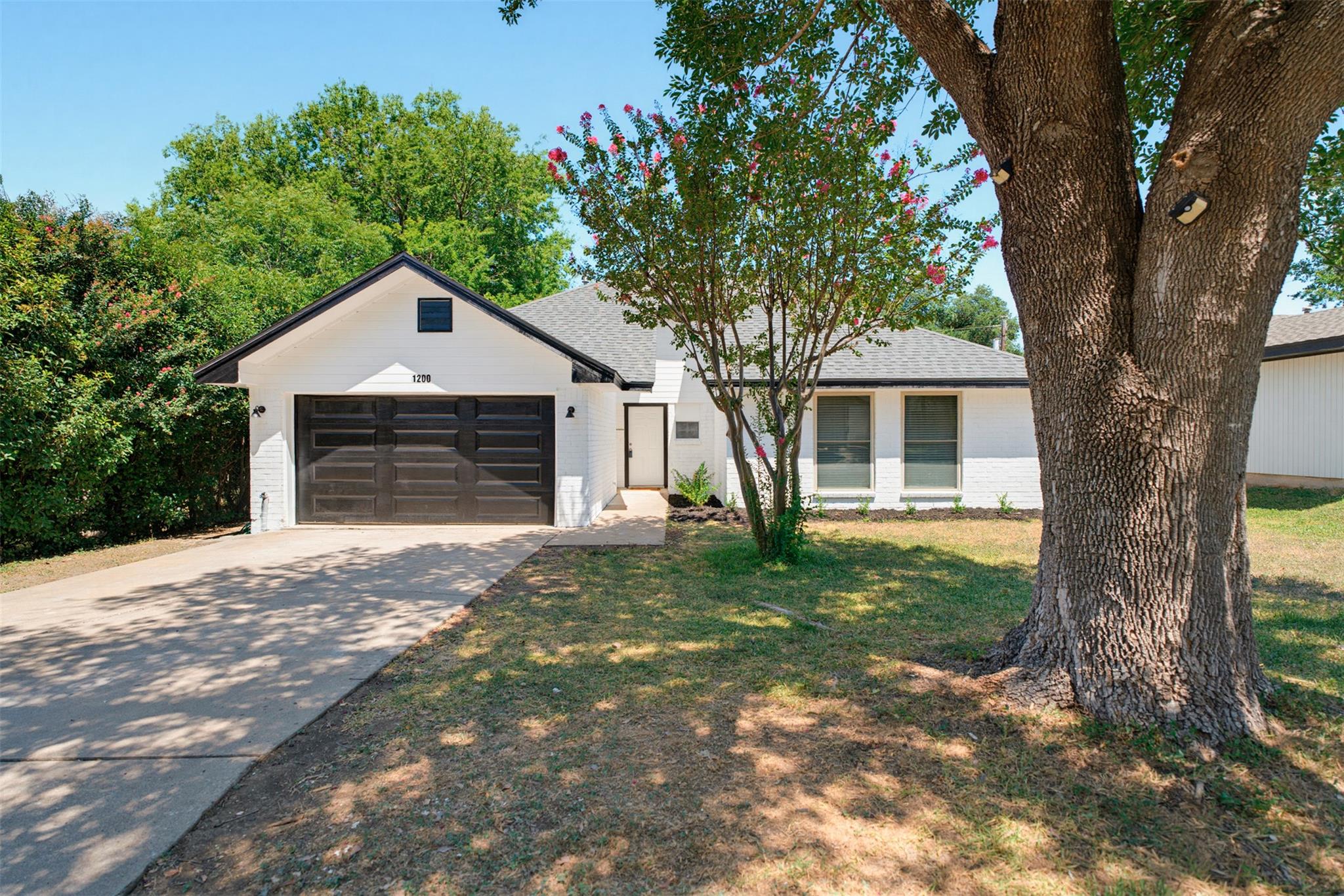 1200 Nottingham Hill, Round Rock, TX 78664 — photo 1
