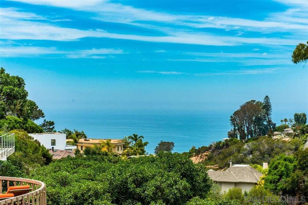 1402 Rodeo Drive, La Jolla, CA 92037 — photo 1