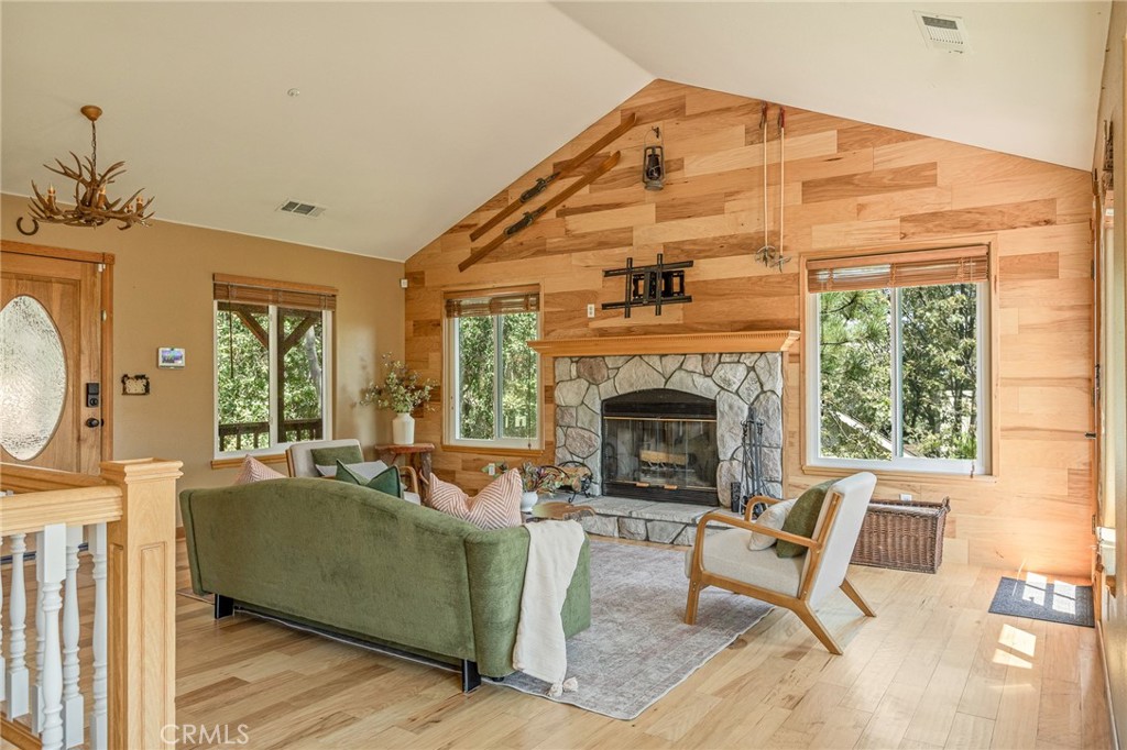 1208 Aleutian, Lake Arrowhead, CA 92352 — photo 1