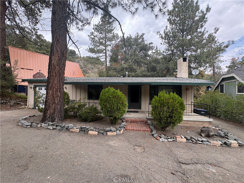 5304 Desert View, Wrightwood, CA 92397 — photo 1