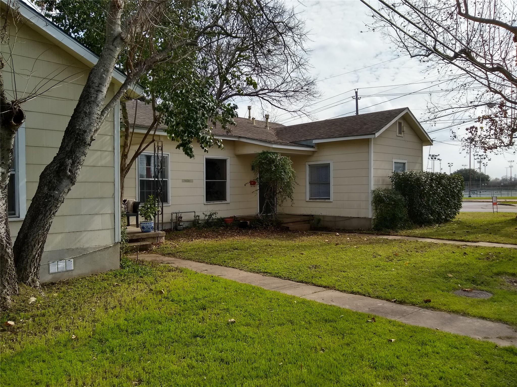 5101 Leralynn, Austin, TX 78751 — photo 1