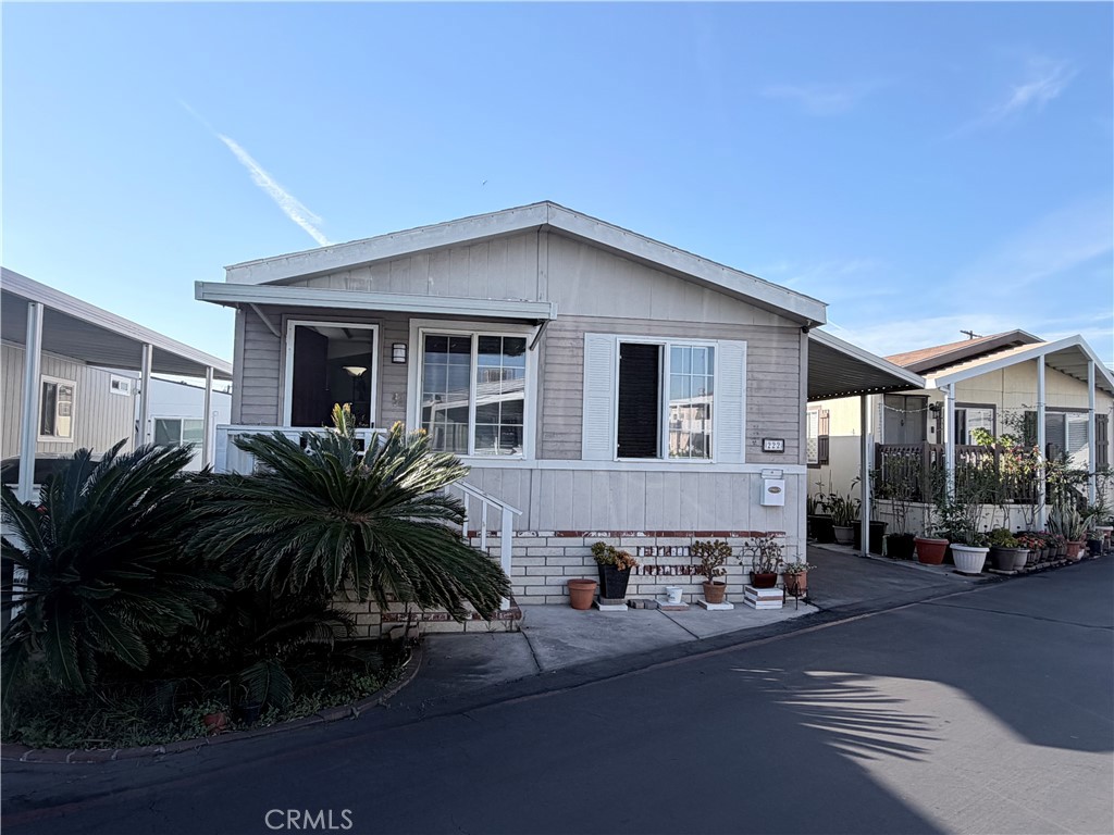 13181 222 Lampson, Garden Grove, CA 92840 — photo 1