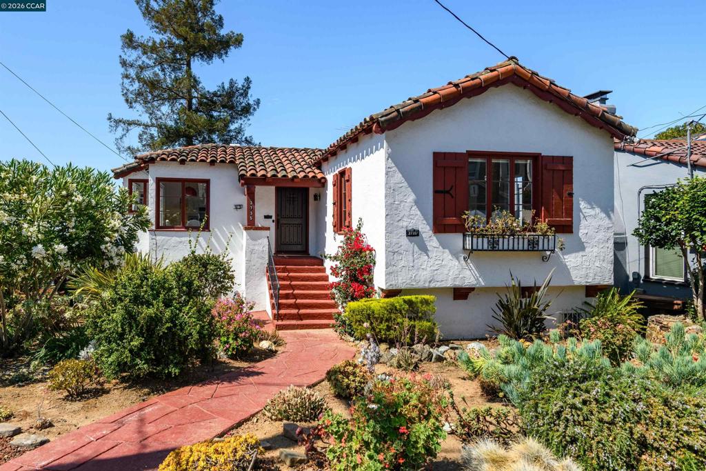 3735 Virden Ave, Oakland, CA 94619 — photo 1