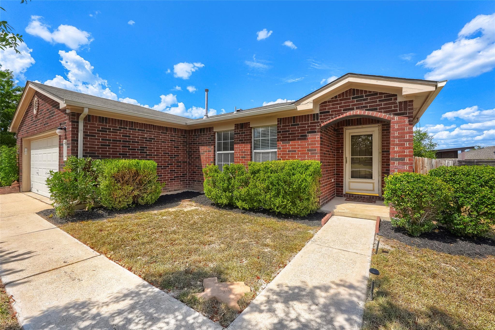 113 Mason Reed, Kyle, TX 78640 — photo 1