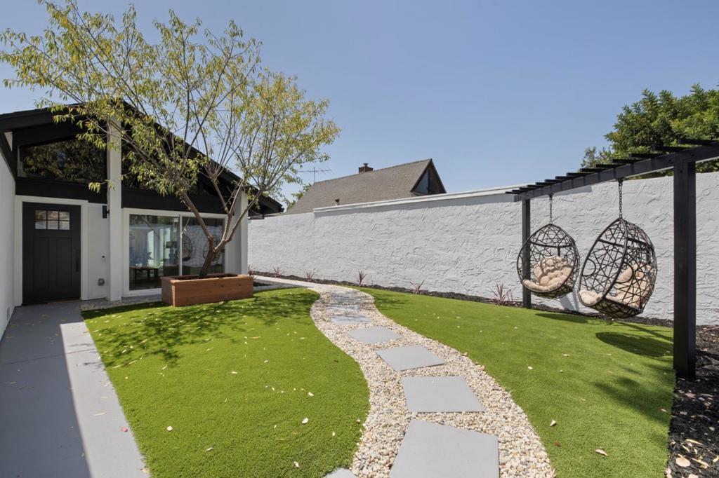 1022 E Evelyn Avenue, Sunnyvale, CA 94086 — photo 1