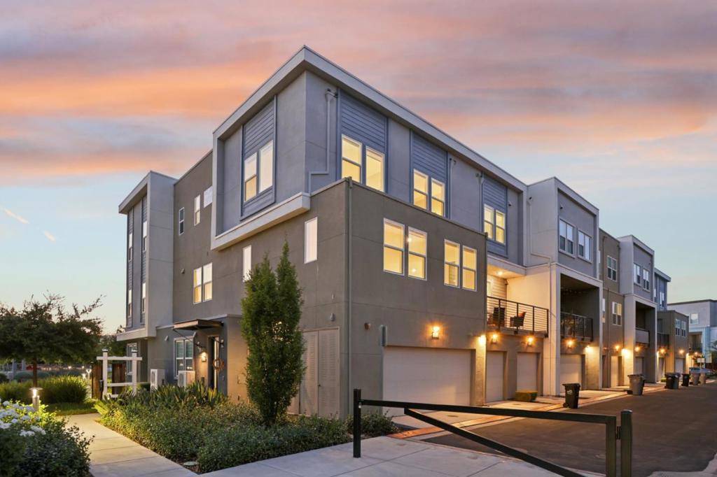 6571 Vision Court, San Jose, CA 95119 — photo 1