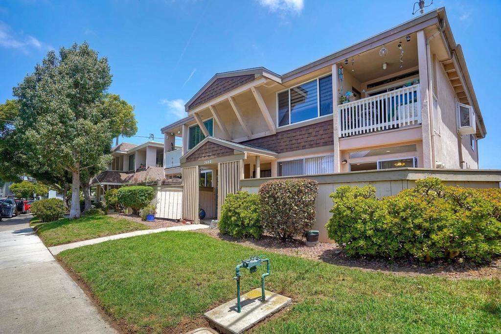3852 Basilone 2, San Diego, CA 92110 — photo 1