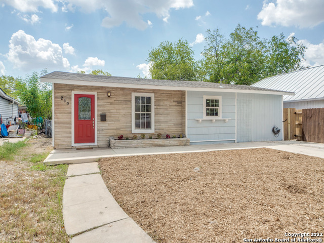 210 VENICE, San Antonio, TX 78201 — photo 1