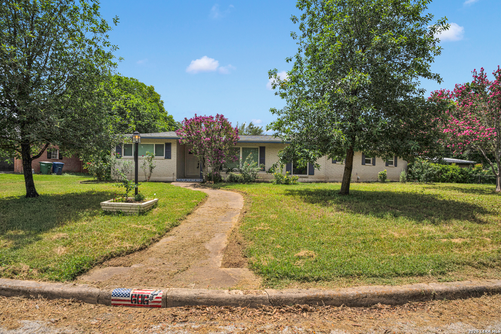 606 Wyndale St, San Antonio, TX 78209 — photo 1