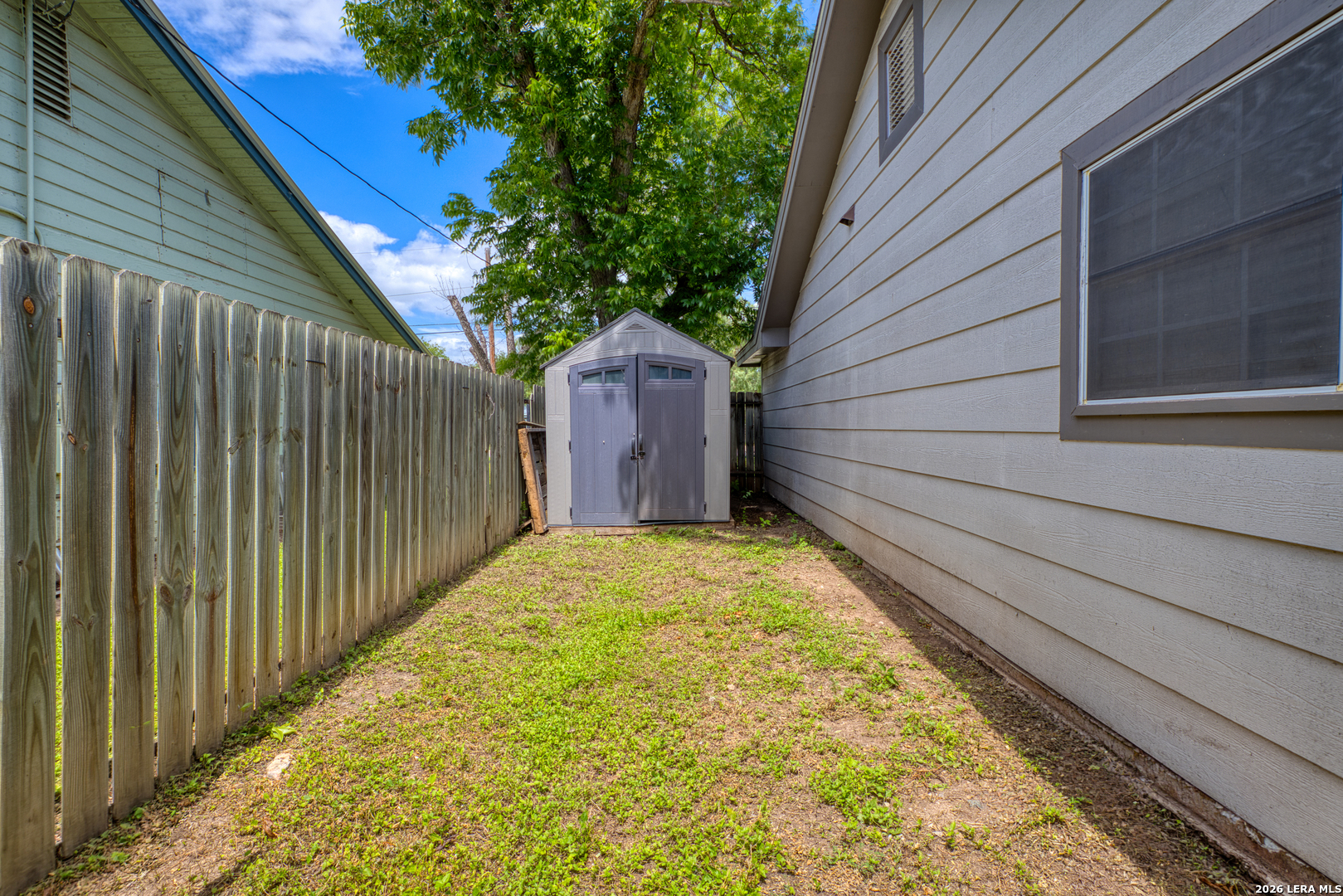 221 CRISP ST, ,  78801 — photo 1