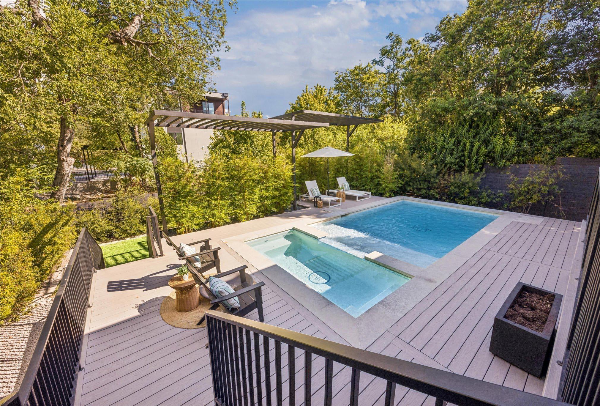 3813  Wilson St, Austin, TX 78704 — photo 1