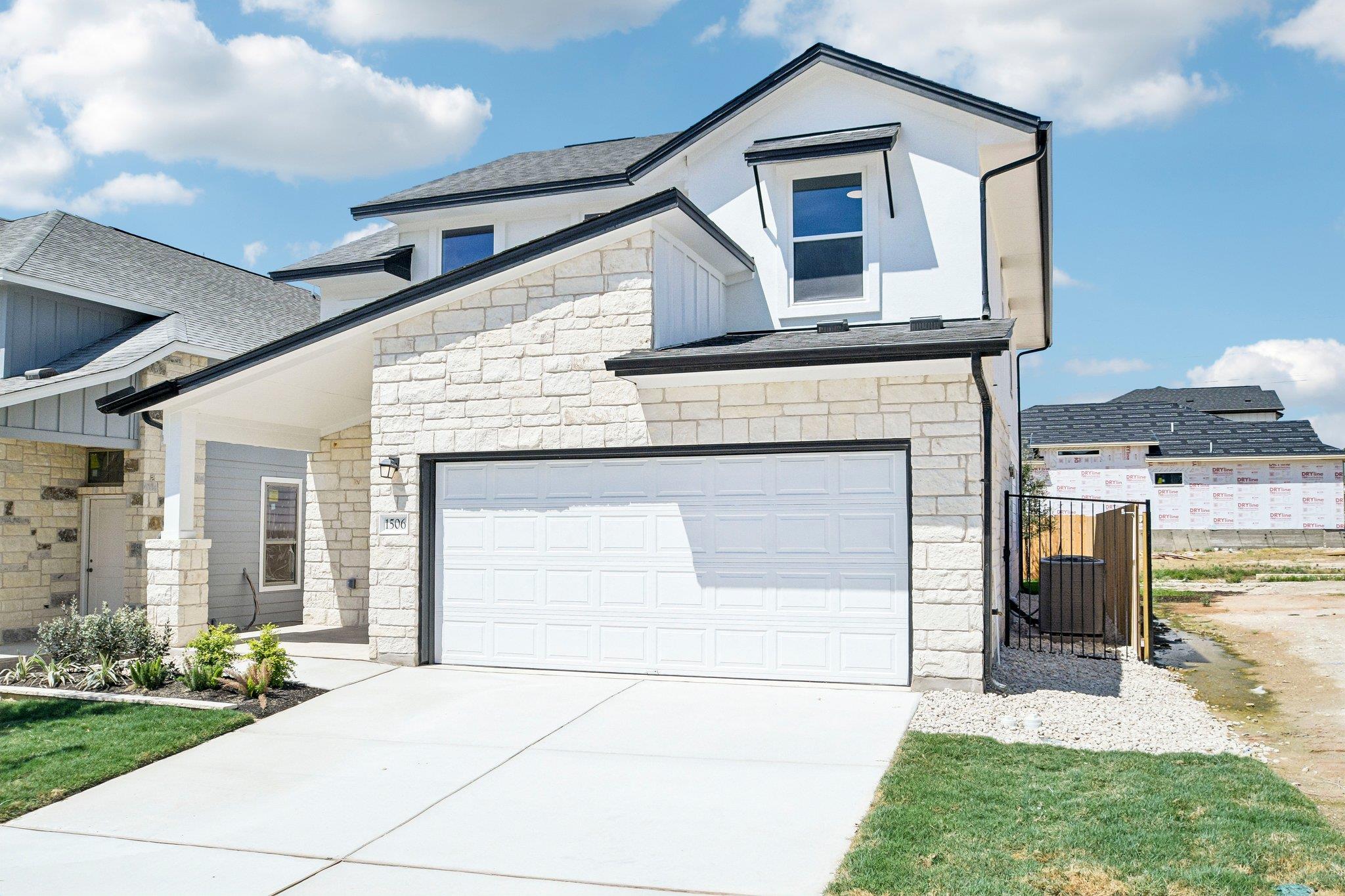 1506  Corsac Way, Austin, TX 78758 — photo 1