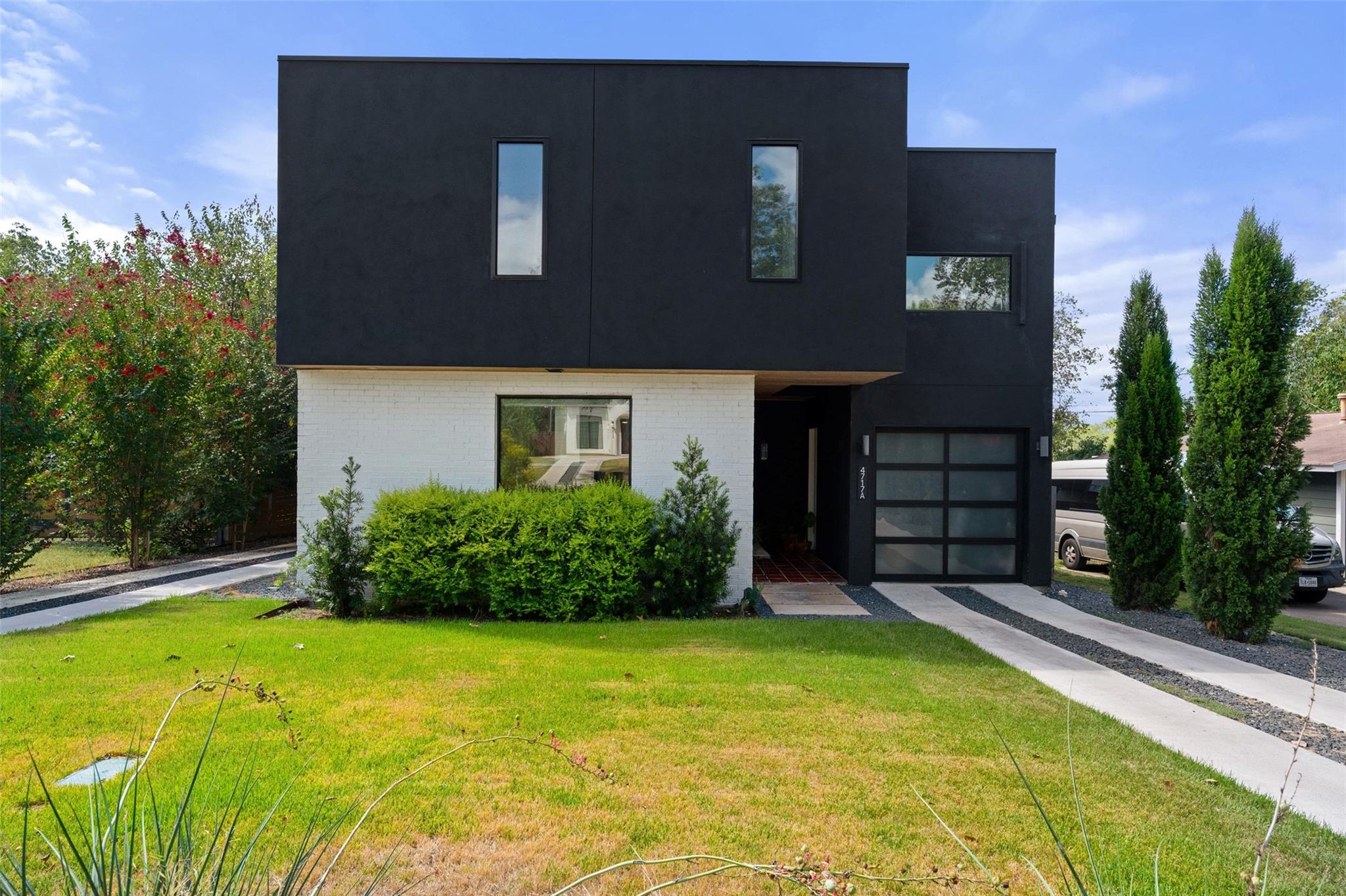 4717 Mount Vernon, Austin, TX 78745 — photo 1
