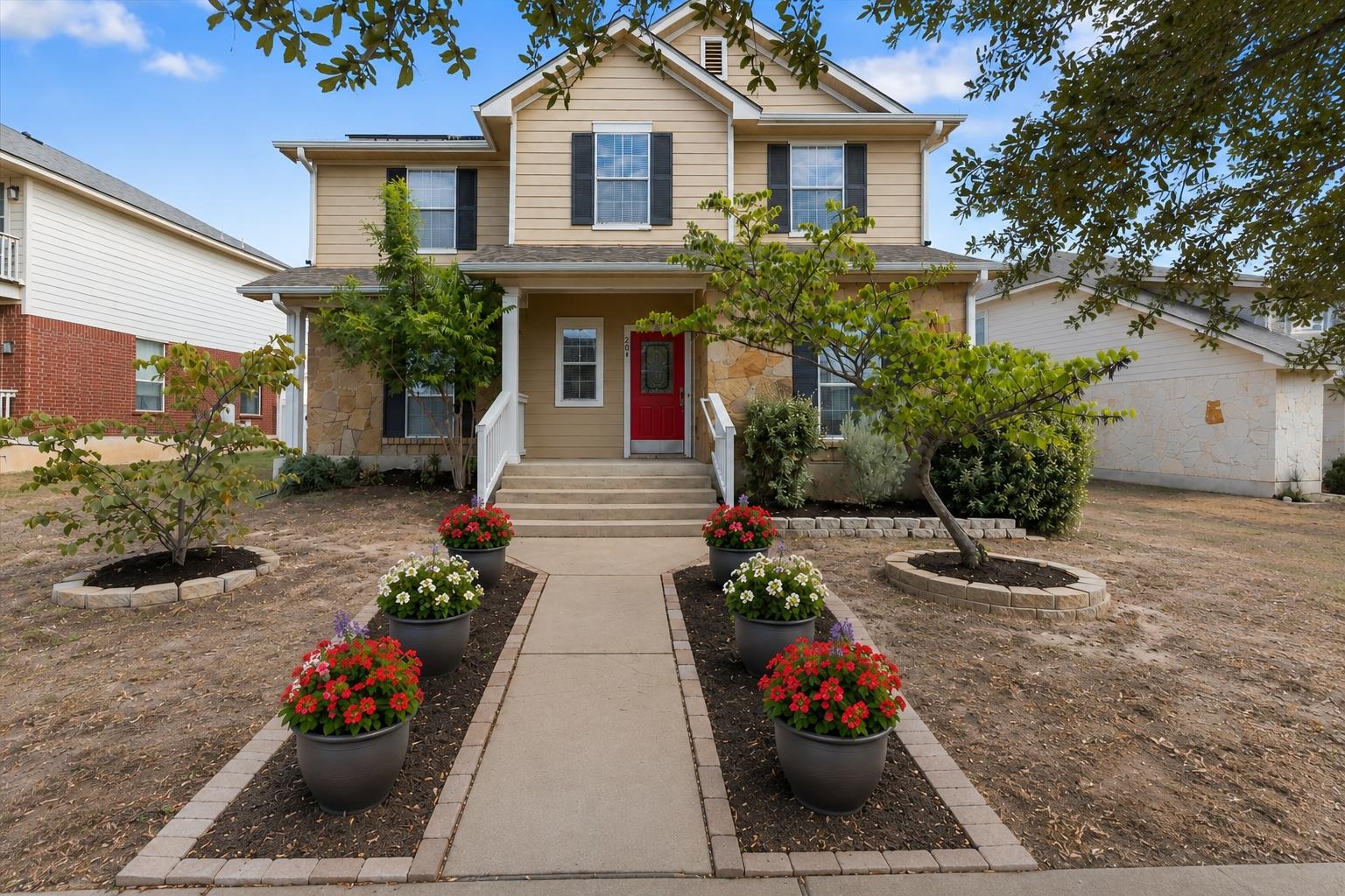 204 Yucca House, Pflugerville, TX 78660 — photo 1